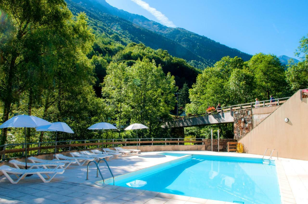 Village Vacances De Marc Auzat Bagian luar foto
